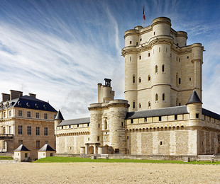 Венсенский замок - Париж, Франція